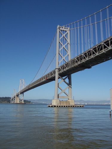 San Francisco Bay Bridge (palo-alto_100_8487.jpg) wird geladen. Eindrucksvolle Fotos von der Westküste Amerikas erwarten Sie.